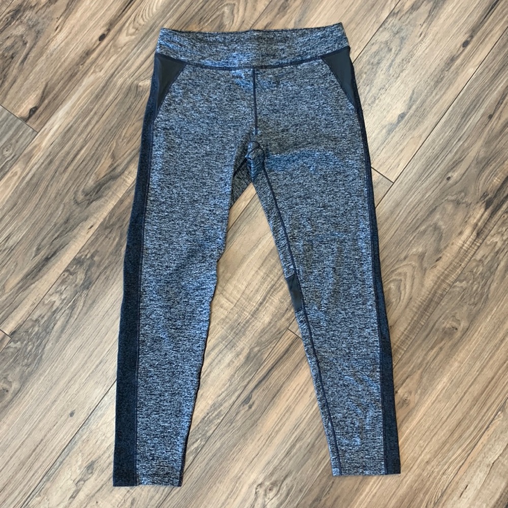 Oiselle grey tight full length size M